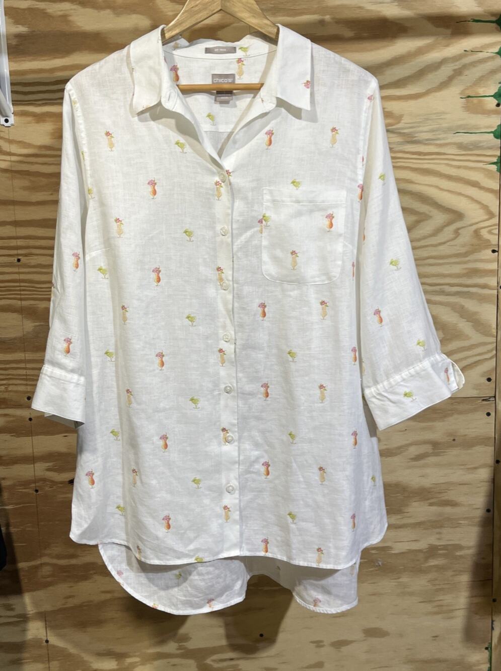 Chicos No Iron Linen Button Down Top Size 3 16/18 Cocktail Print Beachy Relaxed